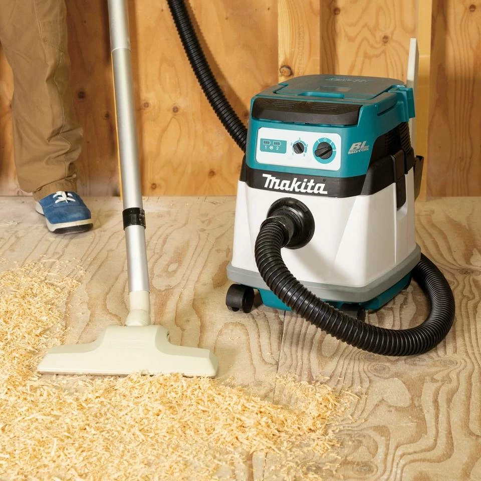 Makita Nass-Trocken-Akkusauger DVC152LZ, 90 Watt, mit Beutel, 15 l, ohne Akku & Kabel 12 Makita Nass-Trocken-Akkusauger DVC152LZ, 90 Watt, mit Beutel, 15 l, ohne Akku & Kabel – Bild 10